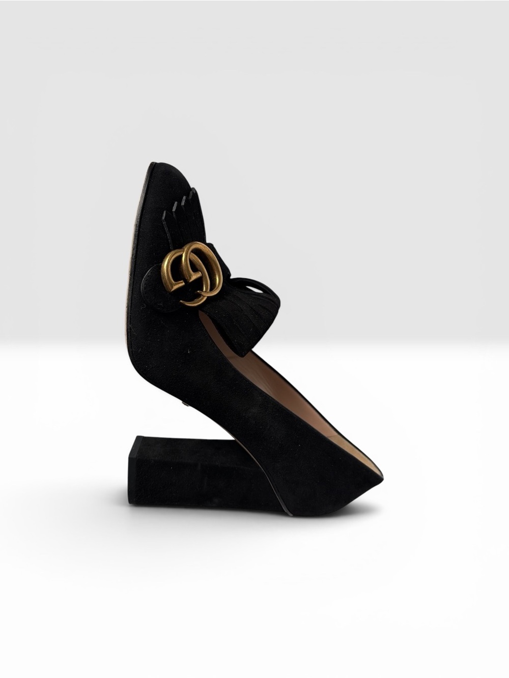 Gucci Authentic Black Suede Block Heel Loafers with Gold GG Accent - Picture 2 of 7